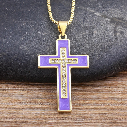 Collar Cruz Esmaltada Morada con Circonias