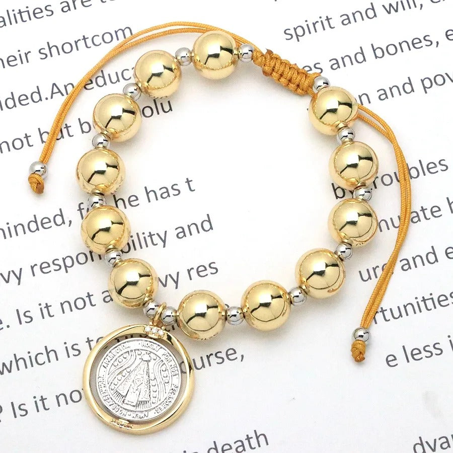 Pulsera de Bolas Doradas con Medalla de la Virgen