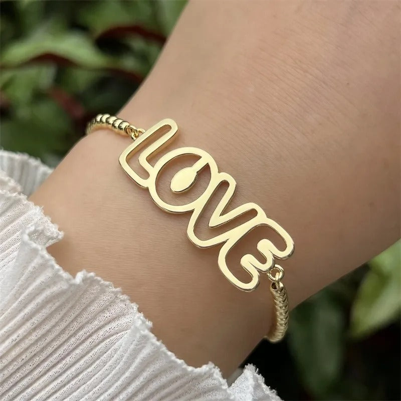 Pulsera Palabra LOVE en Tono Dorado